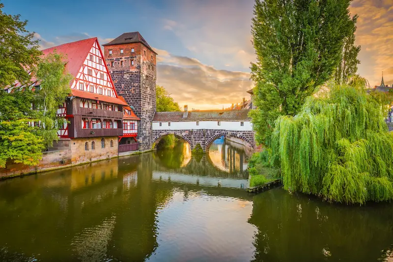 Nuremberg in the evening light — Henkersteg and Maxbrücke